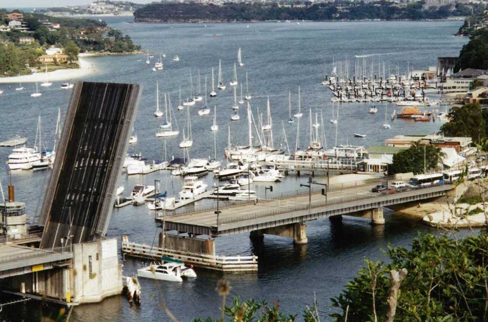 Dr Chang drove over the Spit Bridge just before 7:45am, unaware he was being followed.