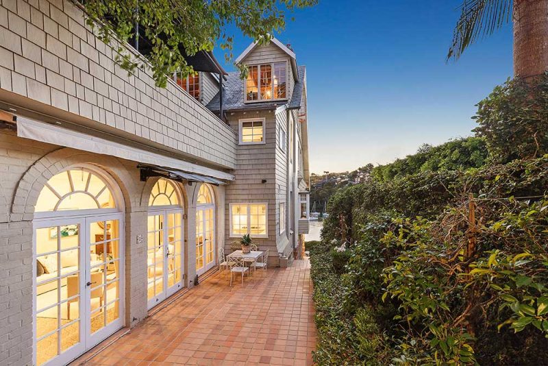 Landmark Mosman deep waterfront to change hands for first time in half ...