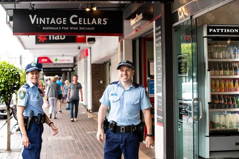 Police Encourage Local Community To Look Out For Each Other On   Police Oz Day 1 800x534 