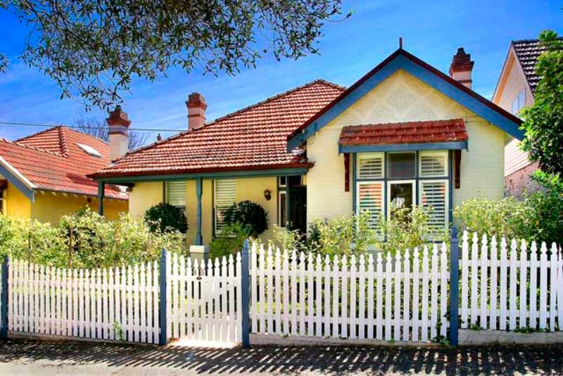 45 Awaba St, Mosman last sold for $1.35 million in 2005.