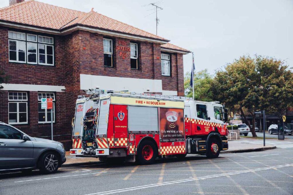Households urged to test smoke alarms and book free home visit.