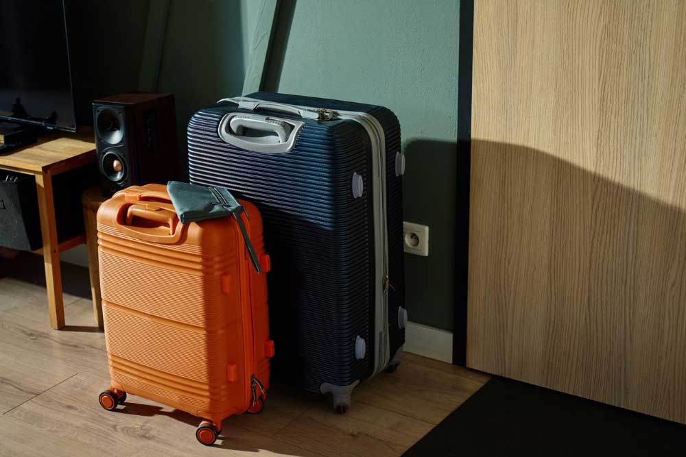 cw-4 An Artarmon man has been sentenced after being caught removing items from a local home in a suitcase. Image: Stock.