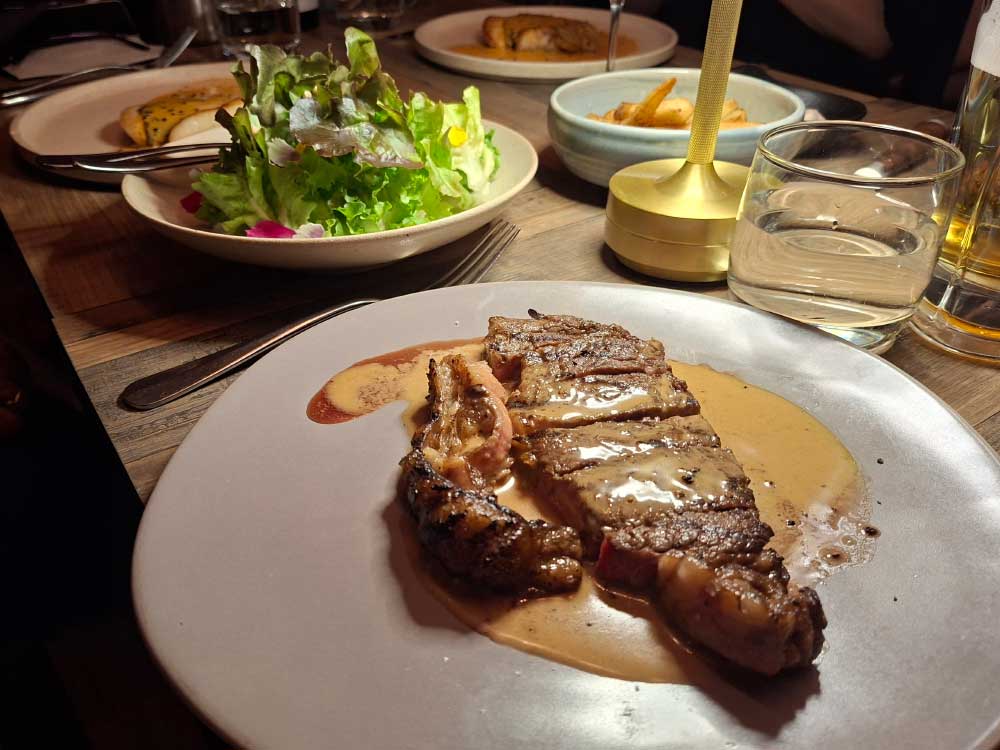 250g stockyard black angus sirloin mb3-4